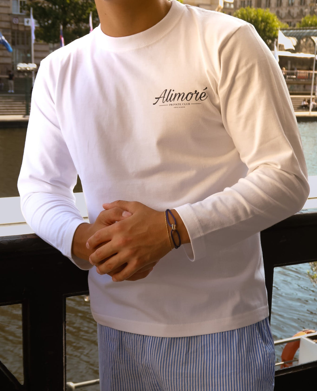 Mykonos Sleeve